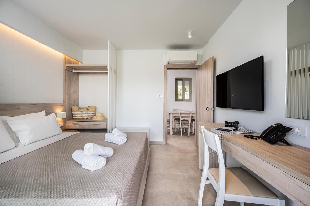 Mythos Suites Hotel Tigaki Eksteriør billede