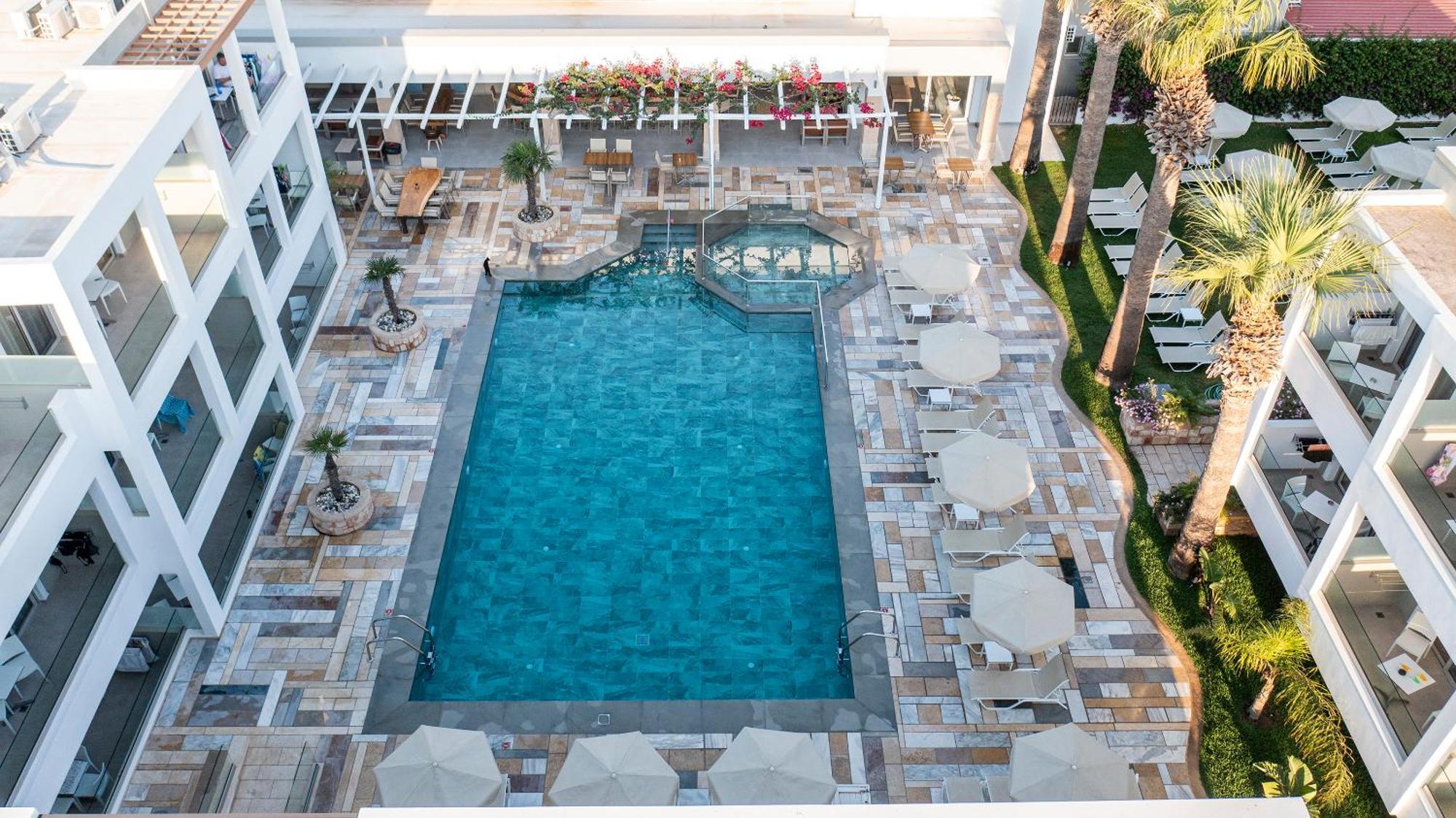Mythos Suites Hotel Tigaki Eksteriør billede